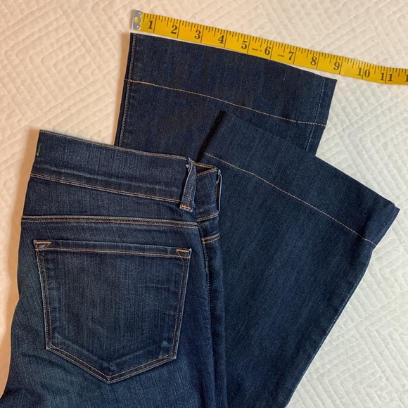 J BRAND Heartbreaker Mid Rise Mini Flare Leg Jeans, Dark Wash, Size 27 - Picture 14 of 16